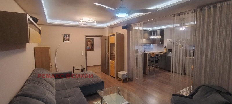 Дава под Наем МНОГОСТАЕН в град Варна, Чайка - 140 кв.м / 1 100 € » 2 151.41 лв., РЕМАКС ФЕМИЛИ