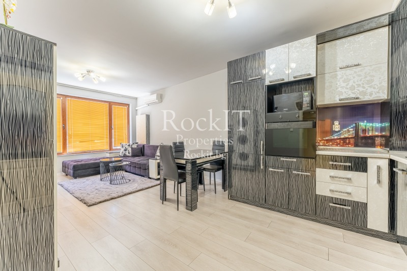 Дава под Наем 2-СТАЕН в град София, Витоша - 70 кв.м / 700 € » 1 369.08 лв., РОКИТ ПРОПЪРТИС