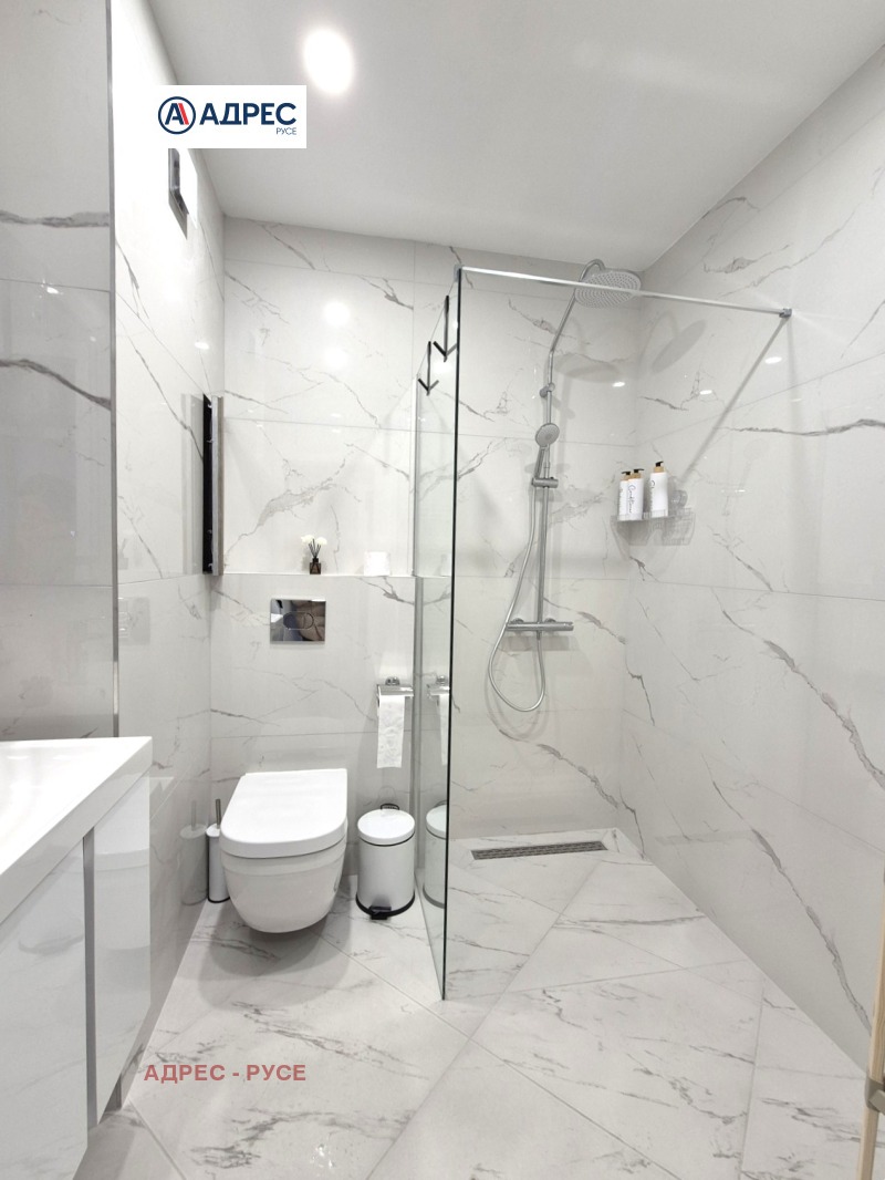 Дава под наем 2-СТАЕН, гр. Русе, Ялта, снимка 13 - Апартаменти - 53126390