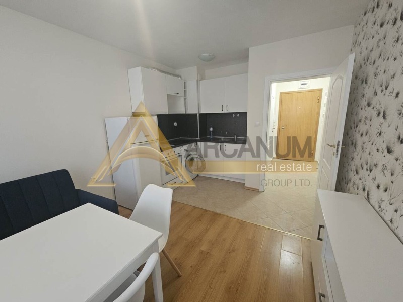 Дава под наем 2-СТАЕН, гр. Варна, Левски 1