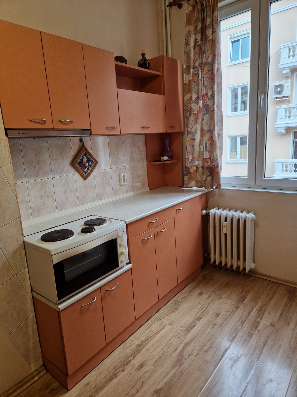 Дава под наем 1-СТАЕН, гр. София, Център, снимка 6 - Апартаменти - 54686189
