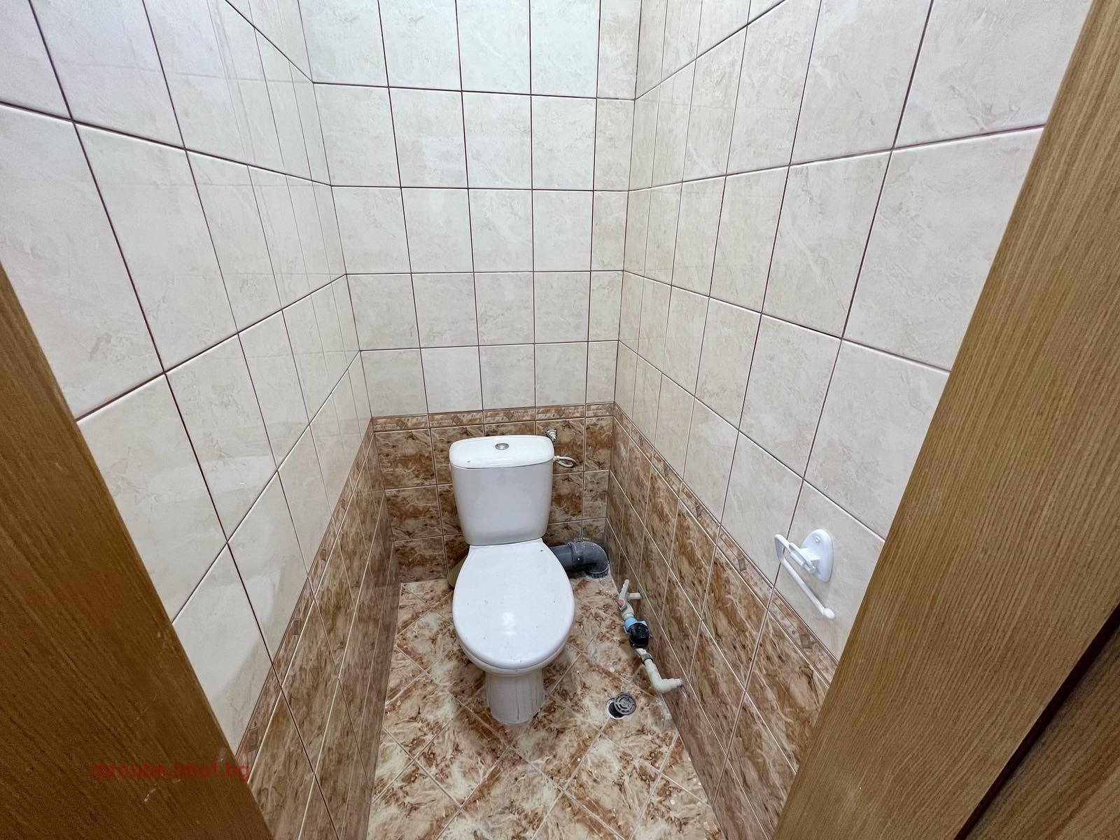 Дава под наем ОФИС, гр. Русе, Ялта, снимка 3 - Офиси - 55266130