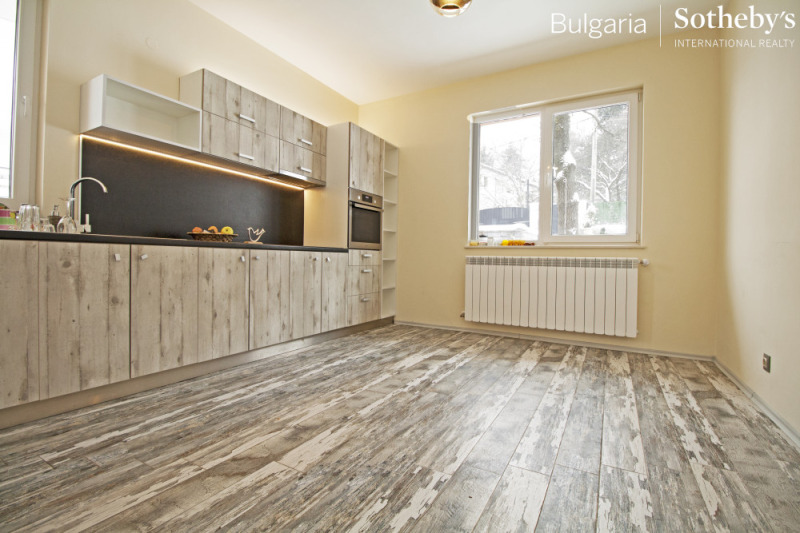 Дава под наем КЪЩА, гр. София, Драгалевци, снимка 3 - Къщи - 50573557