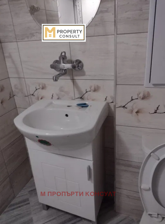 K pronájmu  Studio Pleven , Idealen centar , 25 m2 | 92063675 - obraz [8]