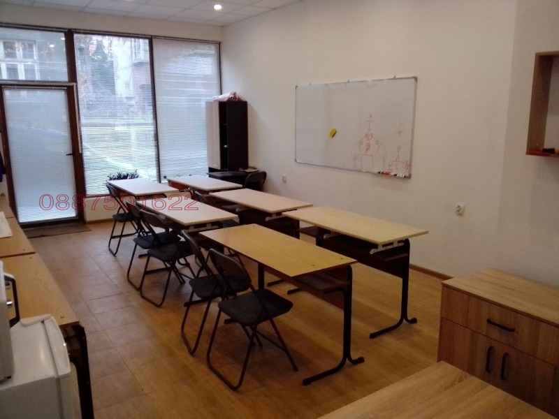 Дава под наем ОФИС, гр. Велико Търново, Център, снимка 2 - Офиси - 52782691