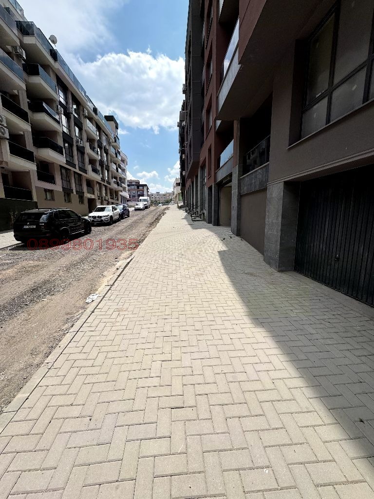 Дава под наем ГАРАЖ, ПАРКОМЯСТО, гр. Кърджали, Възрожденци