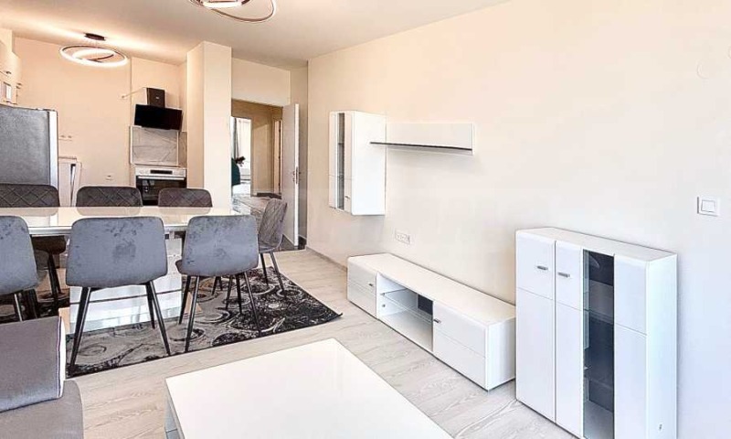 En renta  2 dormitorios Plovdiv , Sadiyski , 118 metros cuadrados | 29483427 - imagen [4]