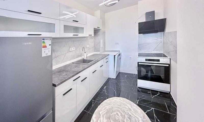 En renta  2 dormitorios Plovdiv , Sadiyski , 118 metros cuadrados | 29483427 - imagen [5]