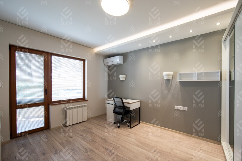 A louer  3 chambres Sofia , Lozenets , 260 m² | 94805448 - image [15]