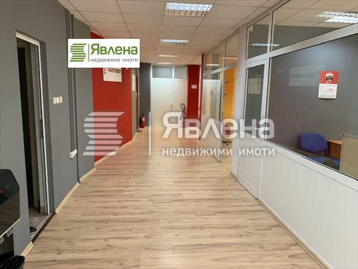 De inchiriat  Birou Sofia , Drujba 1 , 200 mp | 66038349 - imagine [9]