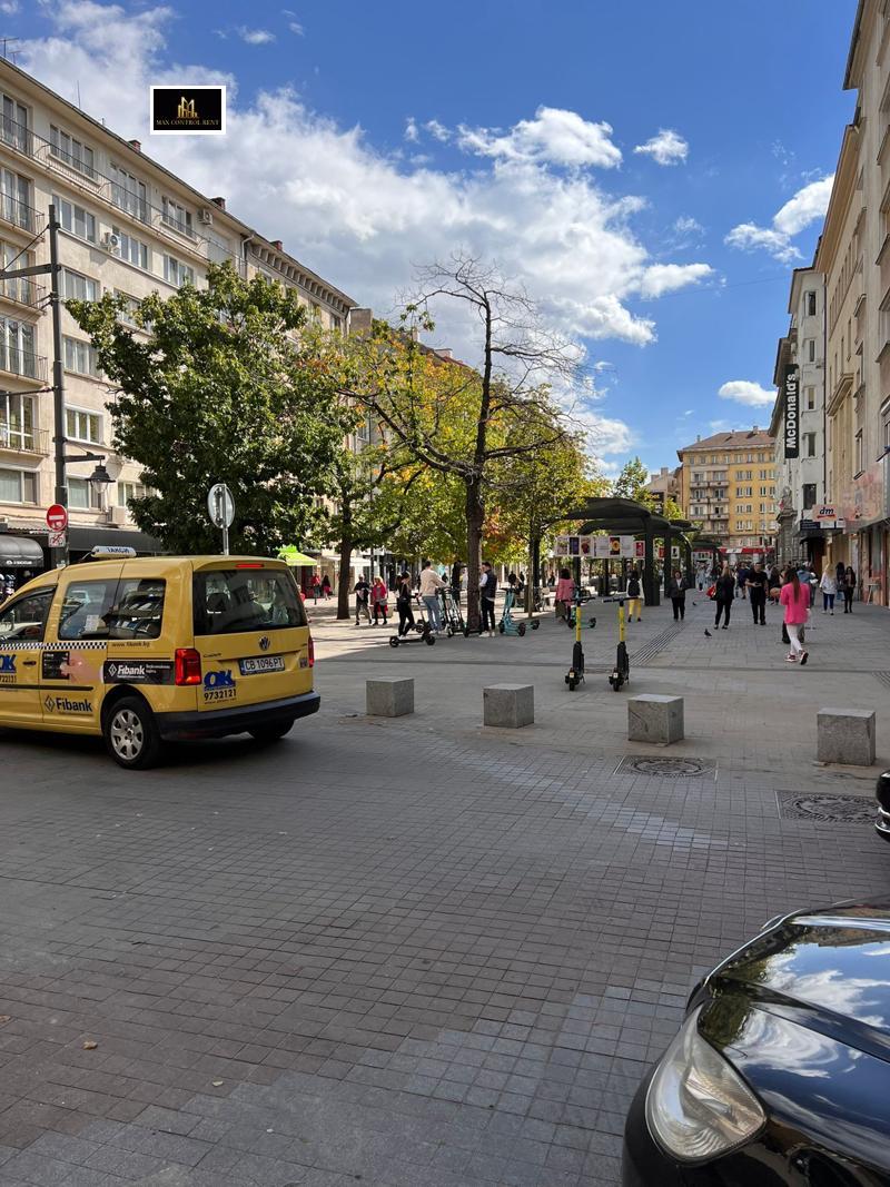 Дава под наем 3-СТАЕН, гр. София, Център, снимка 15 - Aпартаменти - 47370524