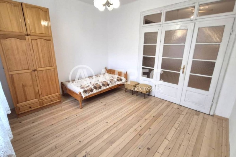 Дава под наем 3-СТАЕН, гр. София, Център, снимка 4 - Апартаменти - 53467151