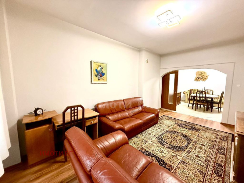 Дава под Наем 2-СТАЕН в град София, Център - 85 кв.м / 600 € » 1 173.50 лв., ИМОТИ БГ