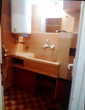 ���� ��� ���� 1-����� | Imot.bg � ����� ������ 12