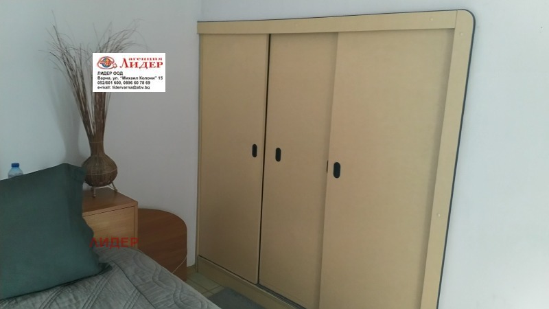 Zu vermieten  1 Schlafzimmer Warna , Zentar , 45 qm | 39810452 - Bild [5]