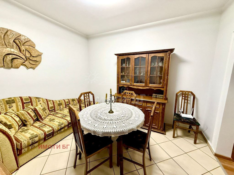 Дава под наем 2-СТАЕН, гр. София, Център, снимка 5 - Апартаменти - 52387953