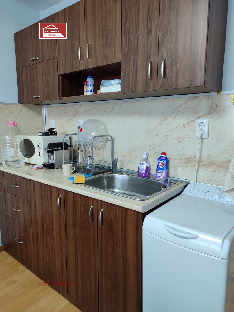 Дава под наем 3-СТАЕН, гр. Враца, Център, снимка 6 - Апартаменти - 53097021