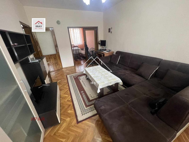 Дава под наем 4-СТАЕН, гр. Стара Загора, Център, снимка 4 - Апартаменти - 53010682