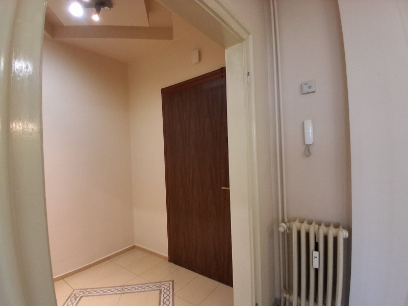 Til leie  Kontor Sofia , Tsentar , 25 kvm | 37907682 - bilde [2]