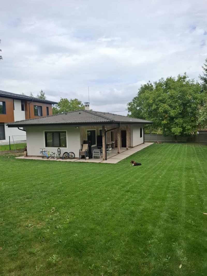 Te huur  Huis Sofia , v.z.Kinotsentara , 134 m² | 23558492