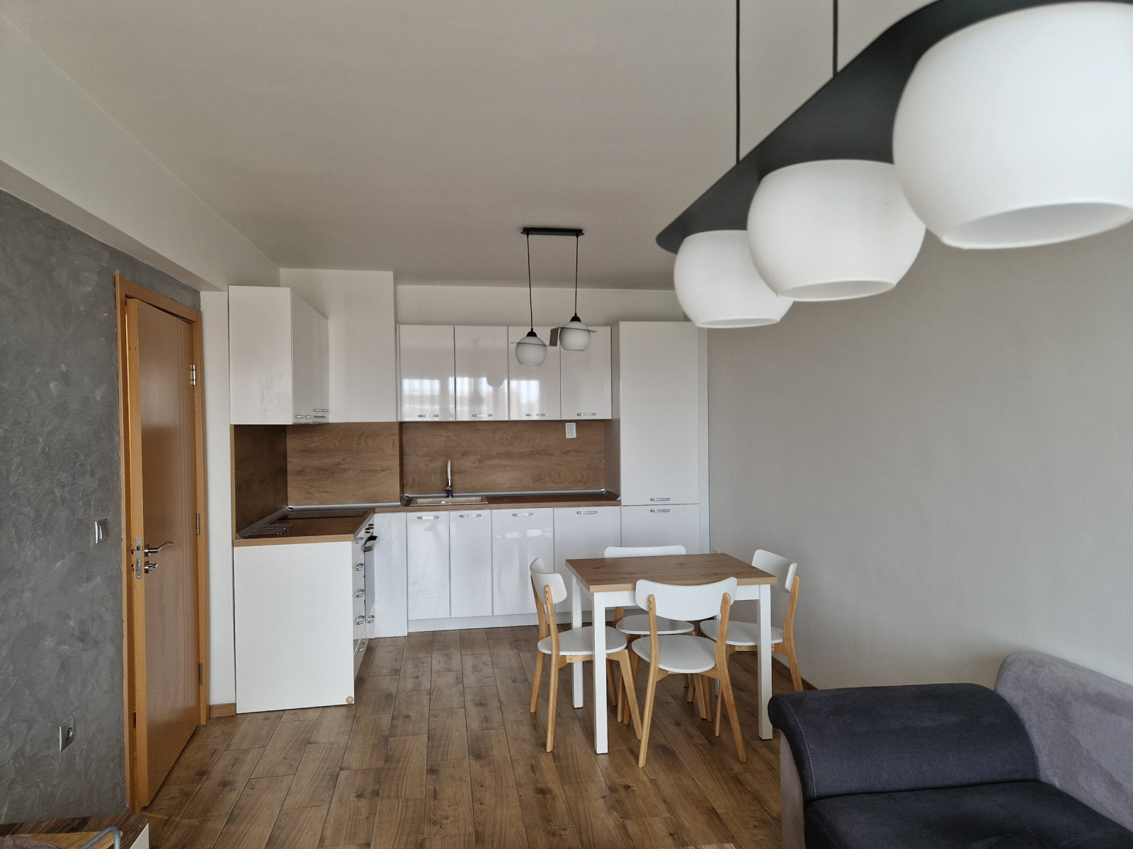 Дава под наем 2-СТАЕН, гр. Пловдив, Южен