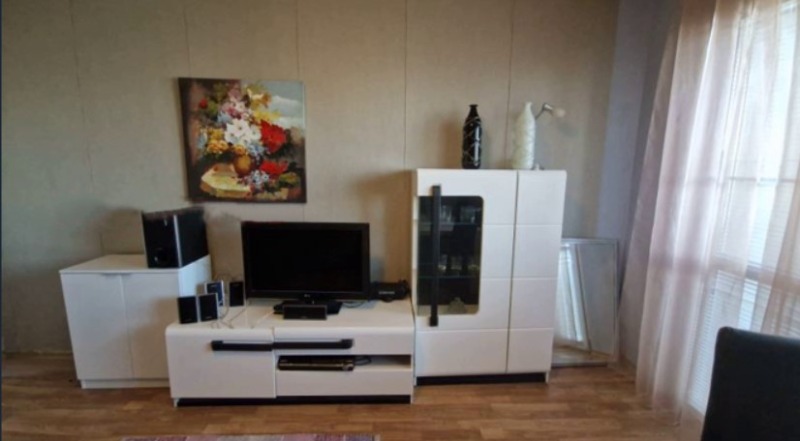 Дава под наем 2-СТАЕН, гр. София, Бъкстон, снимка 2 - Апартаменти - 52872317