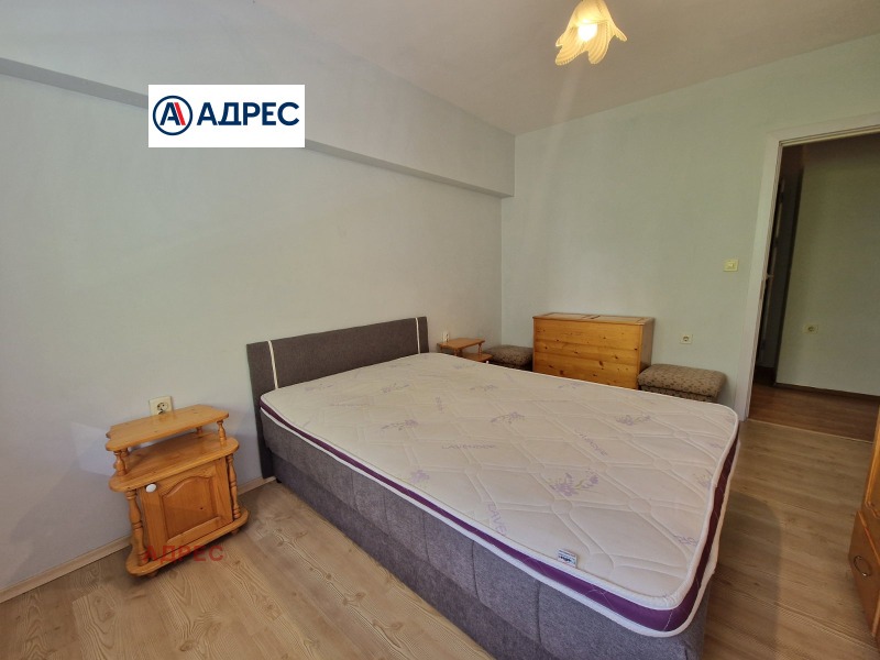 Para alugar  1 quarto Varna , Tchataldja , 75 m² | 31292403 - imagem [3]