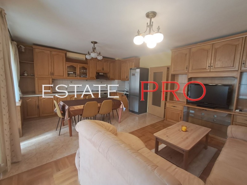 K pronájmu  2 ložnice Sofia , Centar , 105 m2 | 30095336 - obraz [2]