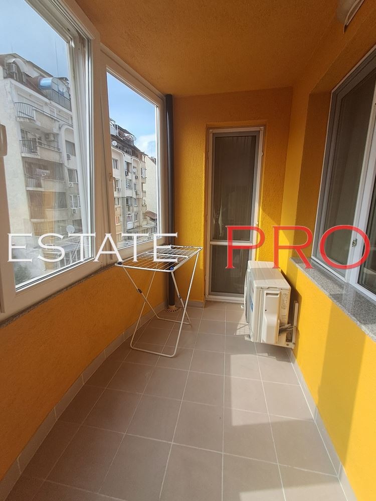 K pronájmu  2 ložnice Sofia , Centar , 105 m2 | 30095336 - obraz [8]