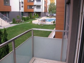 1 chambre Dragalevtsi, Sofia 8