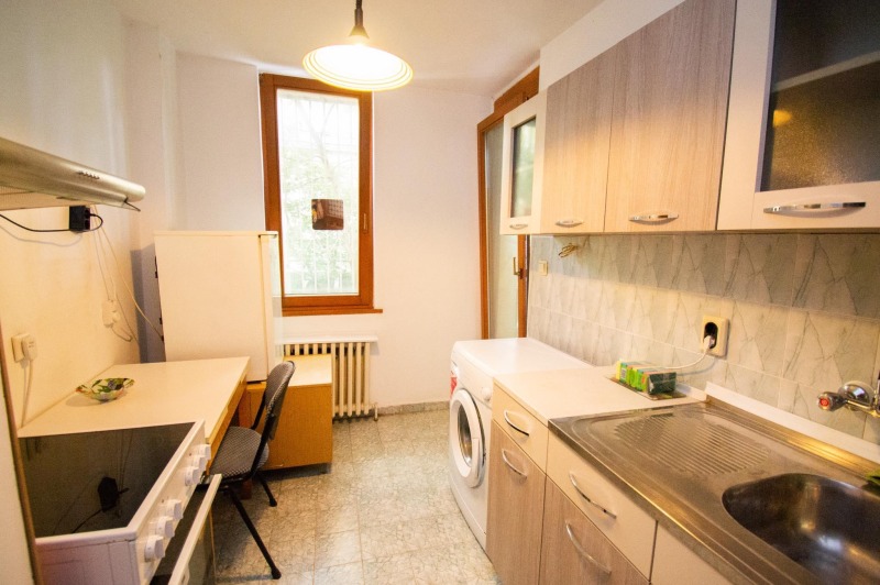 Издаје се  Студио Софија , Гео Милев , 48 м2 | 64662965 - слика [4]