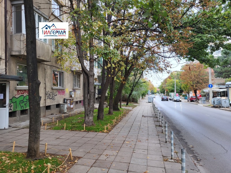 Дава под наем 2-СТАЕН, гр. София, Гео Милев, снимка 14 - Апартаменти - 53100388