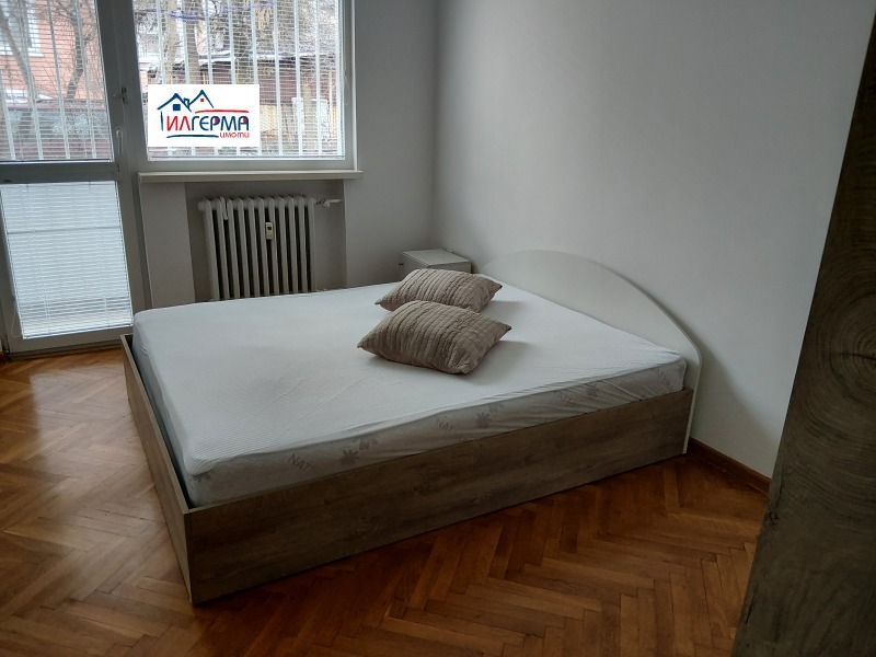 Дава под наем 2-СТАЕН, гр. София, Гео Милев, снимка 8 - Апартаменти - 53100388