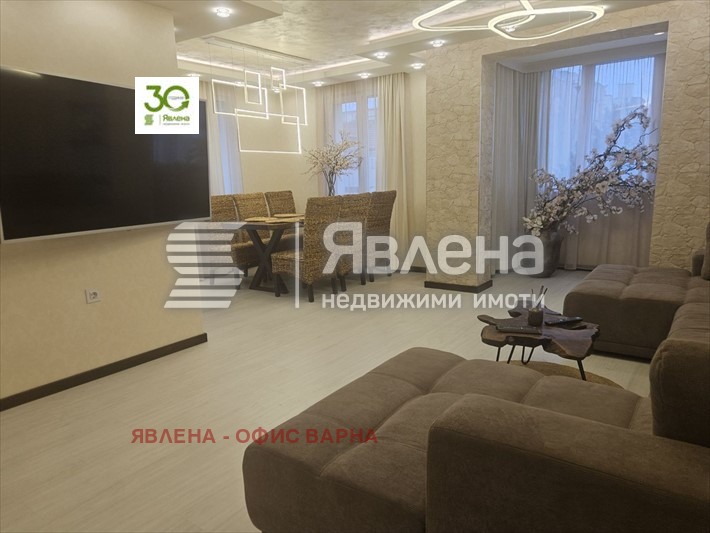 В оренду  2 спальні Варна , Център , 100 кв.м | 70643013