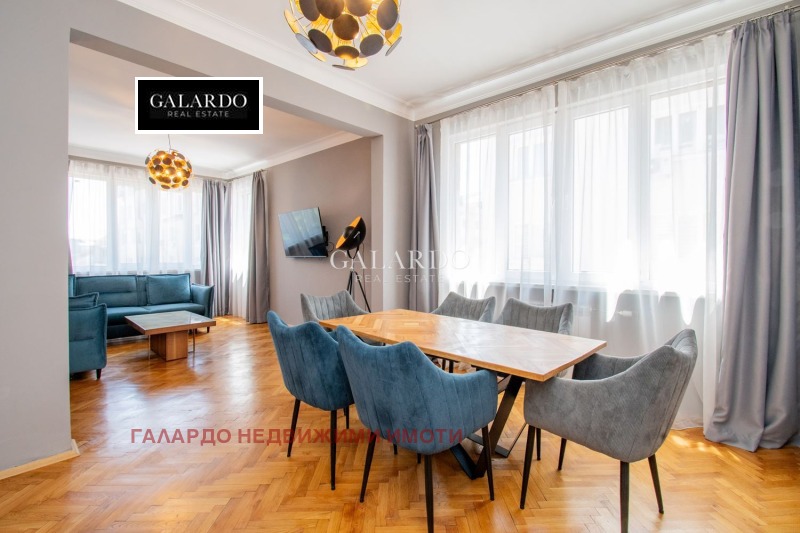 Дава под наем  3-стаен град София , Център , 110 кв.м | 97708335