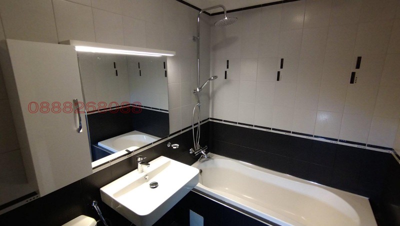 Дава под наем 4-СТАЕН, гр. София, Лозенец, снимка 5 - Апартаменти - 53232176