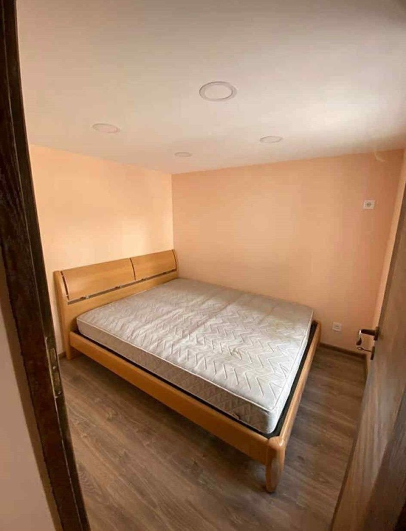 Дава под наем КЪЩА, гр. София, Център, снимка 6 - Къщи - 53028407