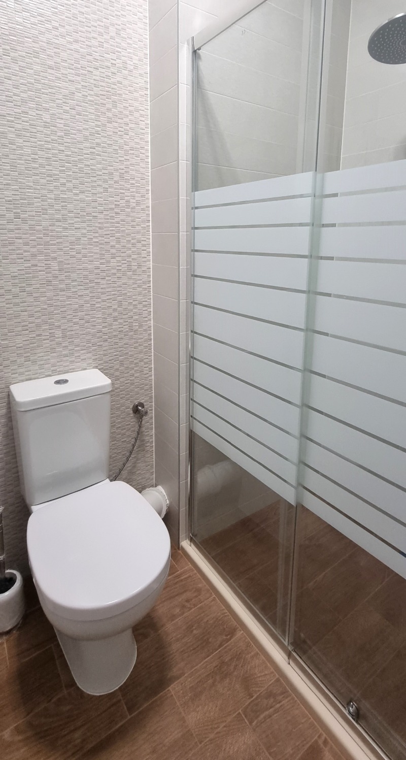 K pronájmu  1 ložnice Burgas , Izgrev , 70 m2 | 23938391 - obraz [14]