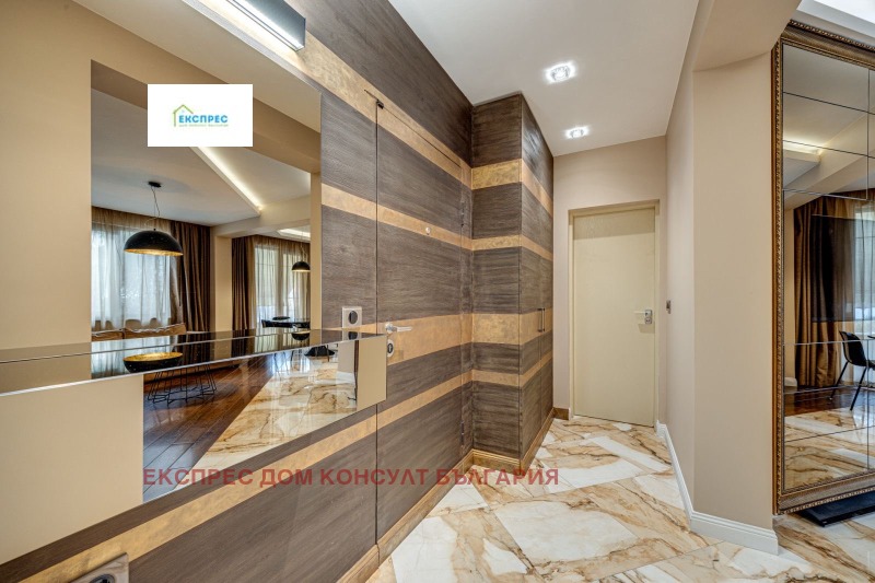 Дава под наем 2-СТАЕН, гр. София, Център, снимка 4 - Апартаменти - 53227958