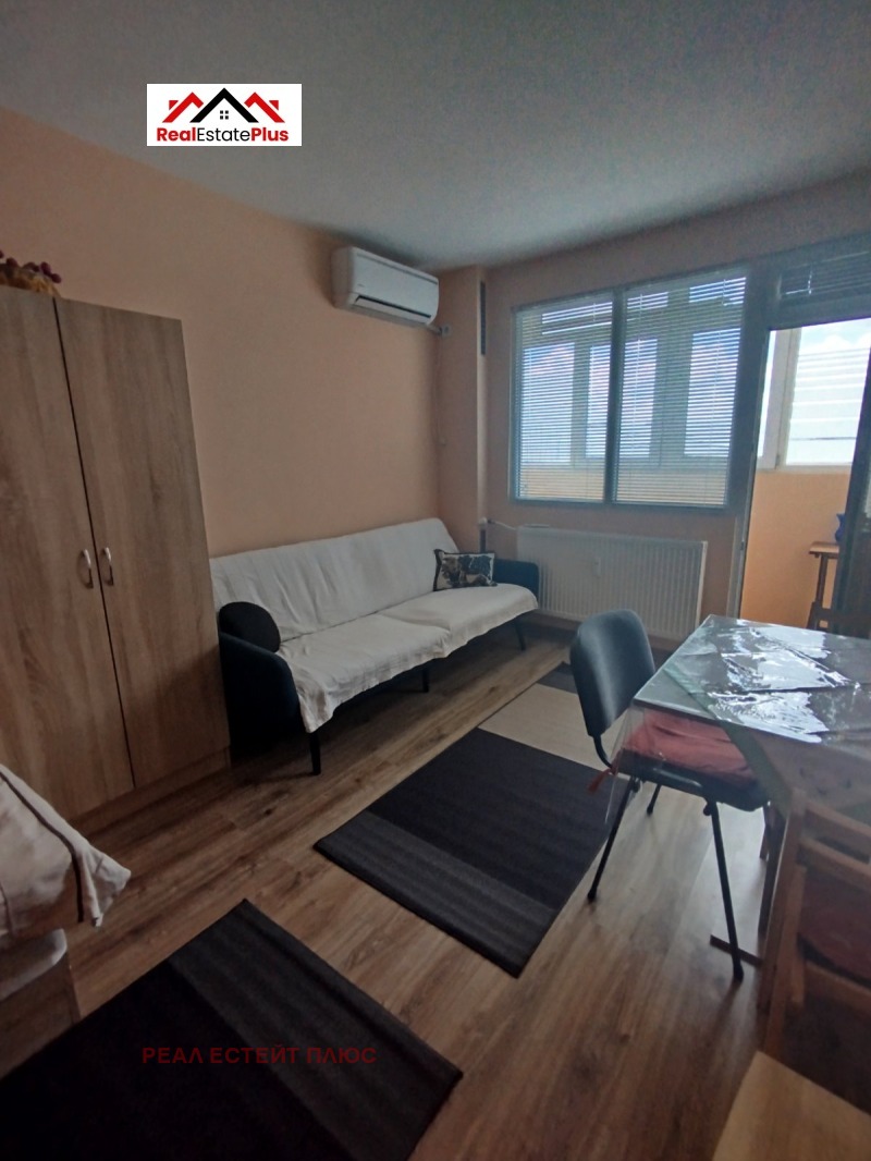 Издаје се  Студио Плевен , Широк центар , 45 м2 | 56252855 - слика [2]