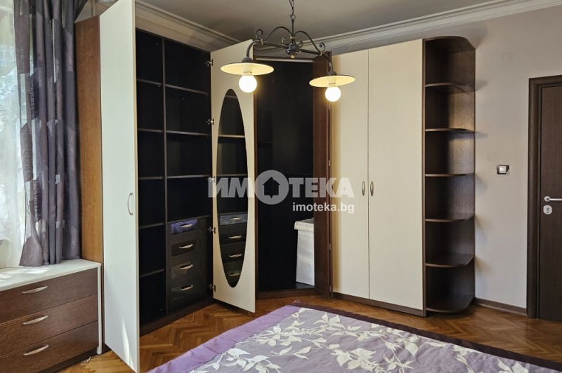 Do wynajęcia  2 sypialnie Sofia , Centar , 120 mkw | 30371243 - obraz [12]