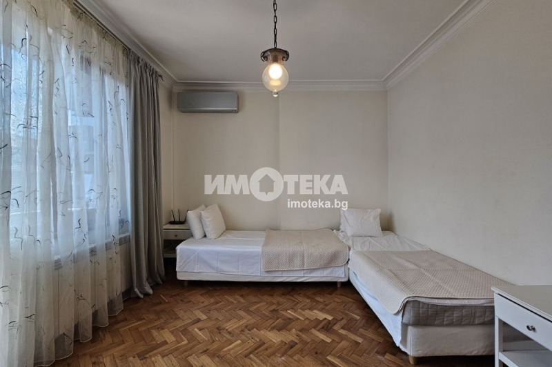 Do wynajęcia  2 sypialnie Sofia , Centar , 120 mkw | 30371243 - obraz [10]