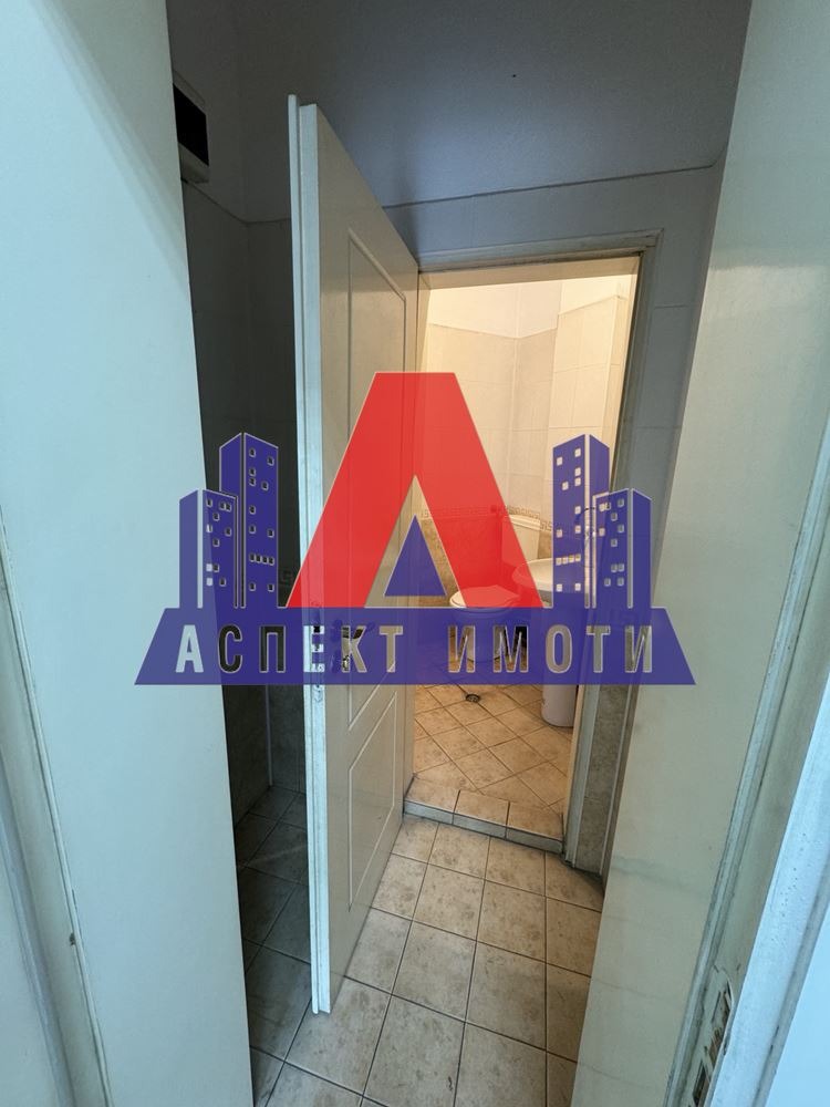 Da affittare  Ufficio Plovdiv , Tsentar , 58 mq | 98702320 - Immagine [3]