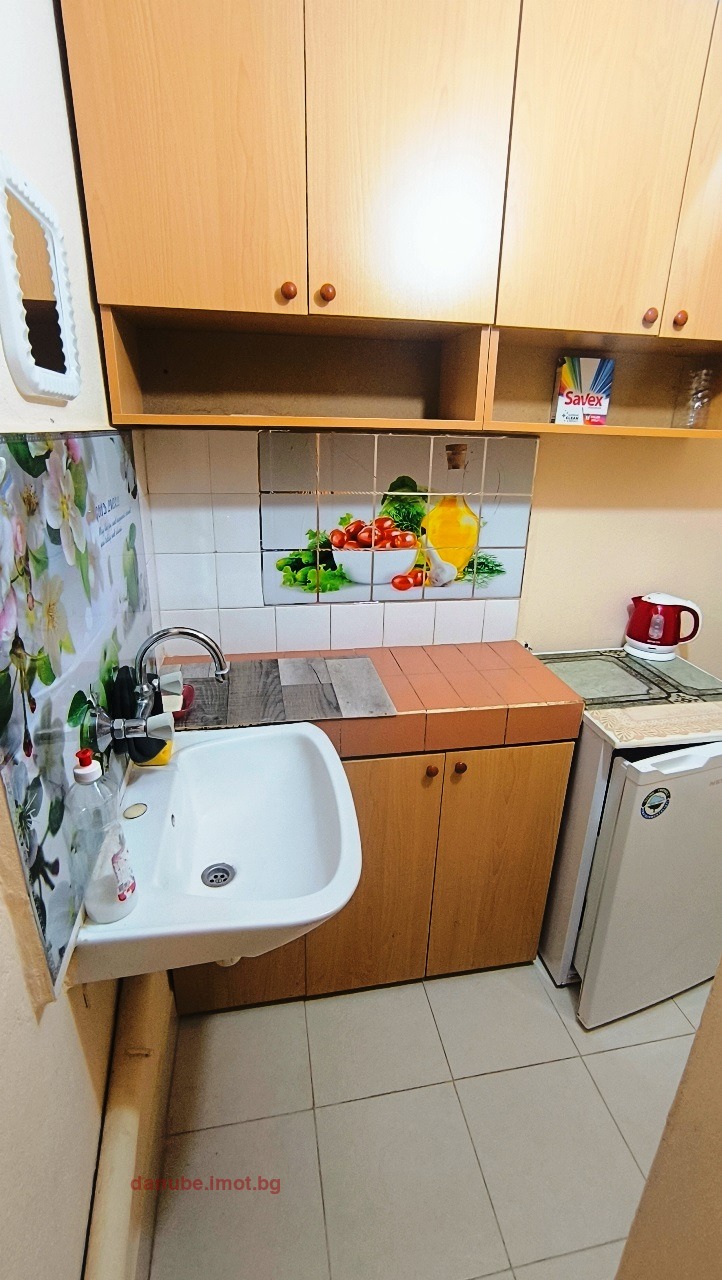 Дава под наем АТЕЛИЕ, ТАВАН, гр. Русе, Дружба 2, снимка 6 - Апартаменти - 53087821