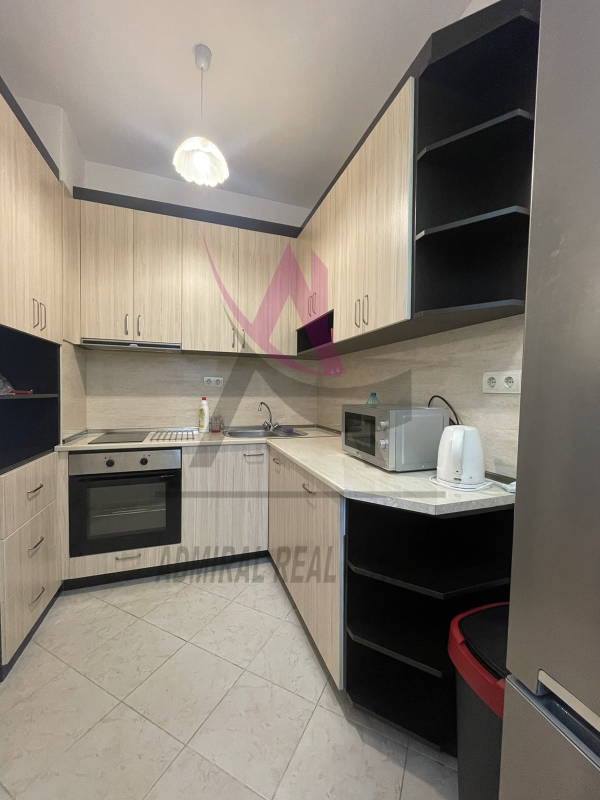 Дава под наем  3-стаен град Варна , Окръжна болница-Генерали , 90 кв.м | 35642076