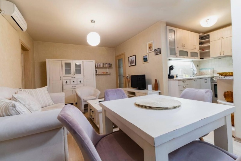 De inchiriat  1 dormitor Plovdiv , Cârșiiaca , 67 mp | 51101796 - imagine [5]