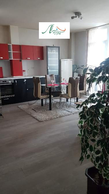 Do wynajęcia  2 sypialnie Szumen , Centar , 80 mkw | 23039085 - obraz [3]