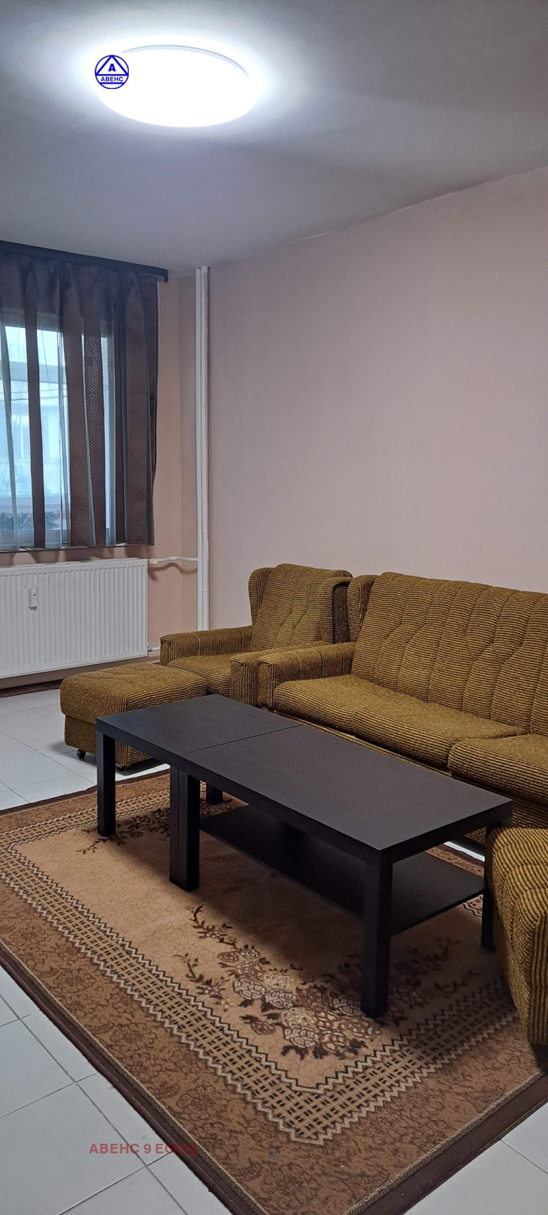Kiadó  3 hálószobás Pleven , Sirok centar , 100 négyzetméter | 47838101 - kép [5]