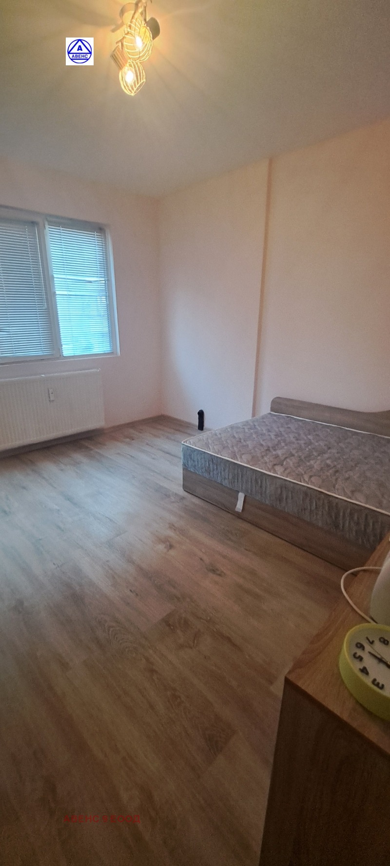 Kiadó  3 hálószobás Pleven , Sirok centar , 100 négyzetméter | 47838101 - kép [2]