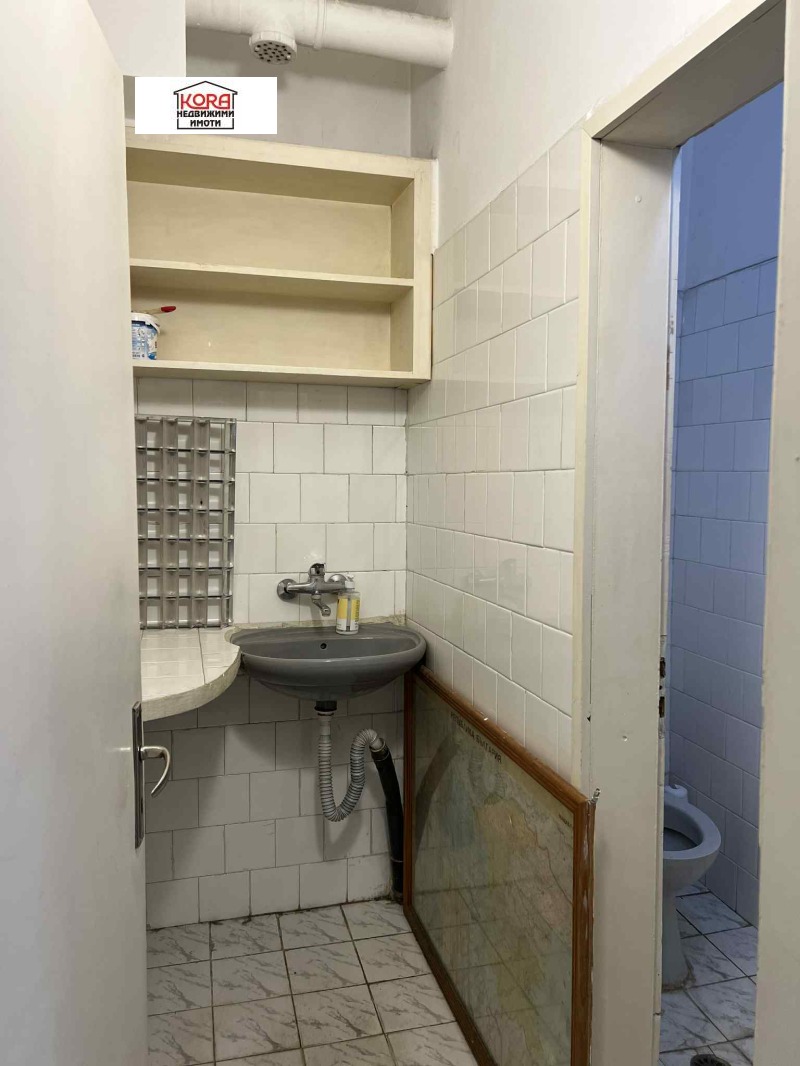 Дава под наем ОФИС, гр. Плевен, Широк център, снимка 6 - Офиси - 52144569